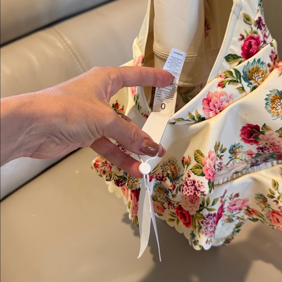 Zimmermann ruffle trim floral lace details swimsuit sz - Picture 15 of 17